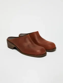 Backless leather mules