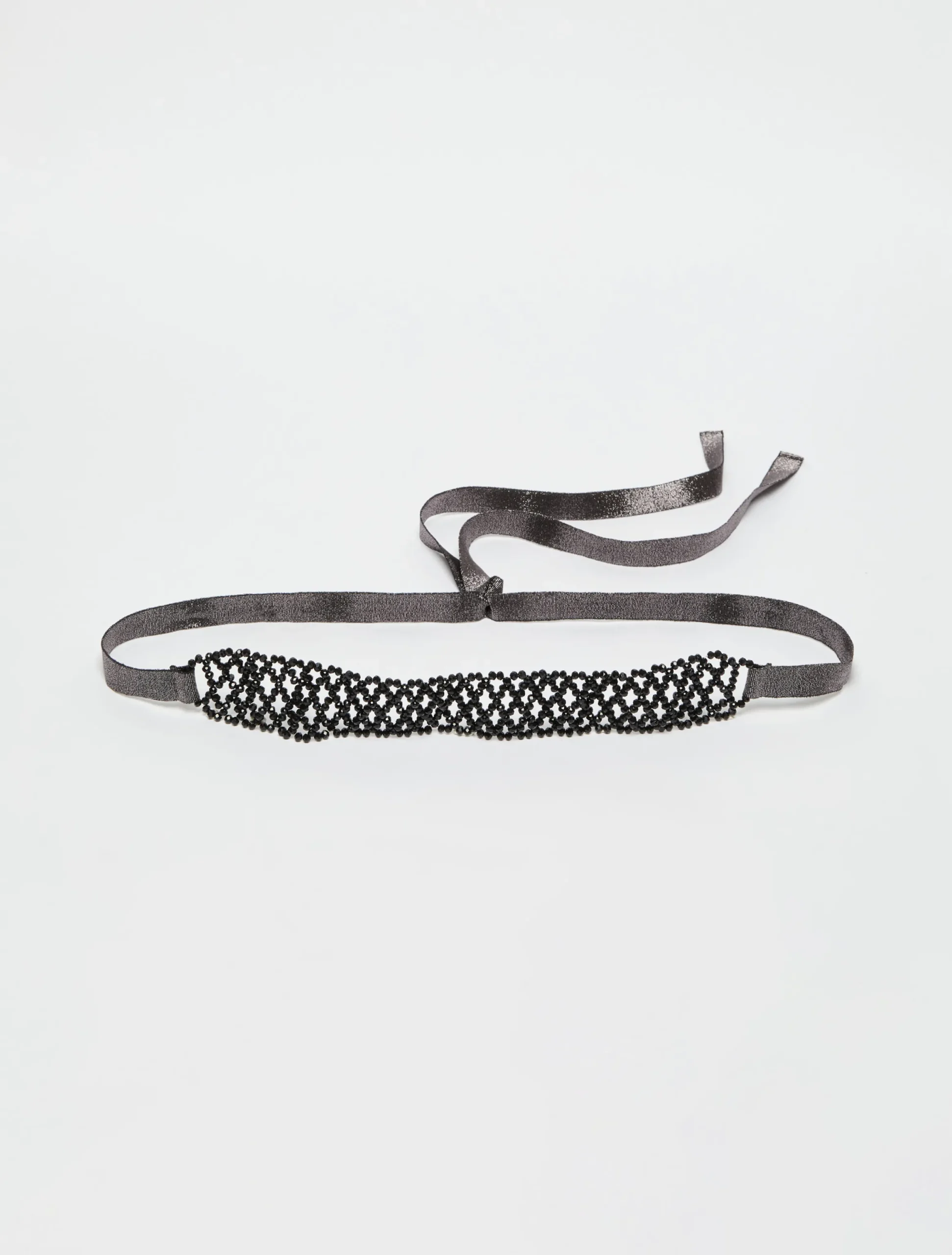 Beaded ribbon choker