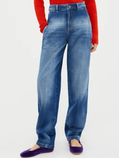 Carrot-fit stretch-denim jeans