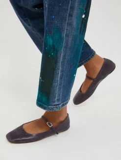 Crackled leather ballet flats