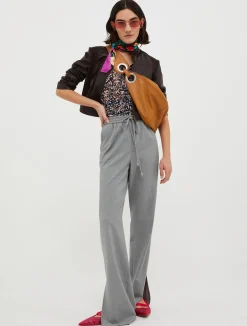 Cropped jersey and leather jacket