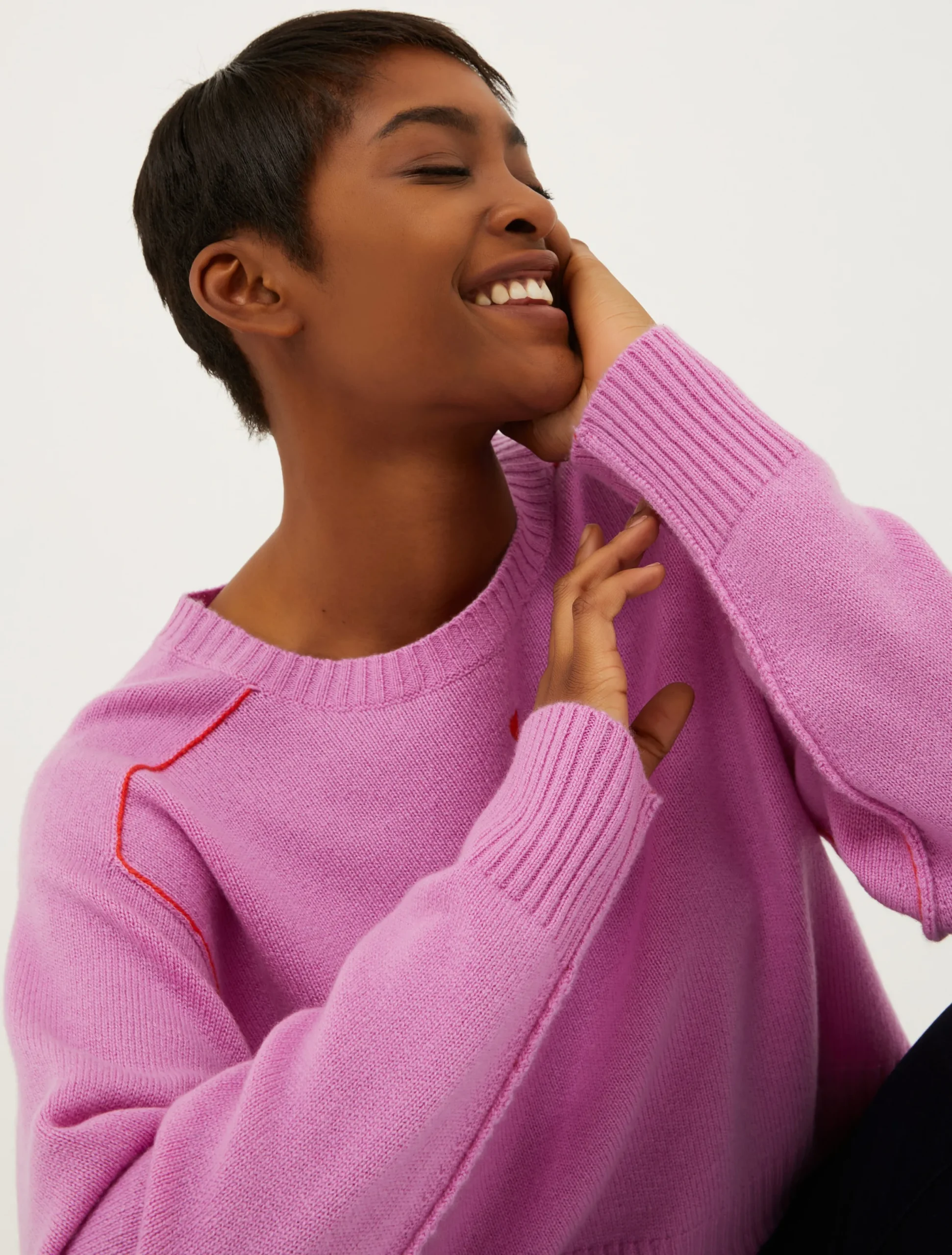 Heart-embroidered cashmere jumper