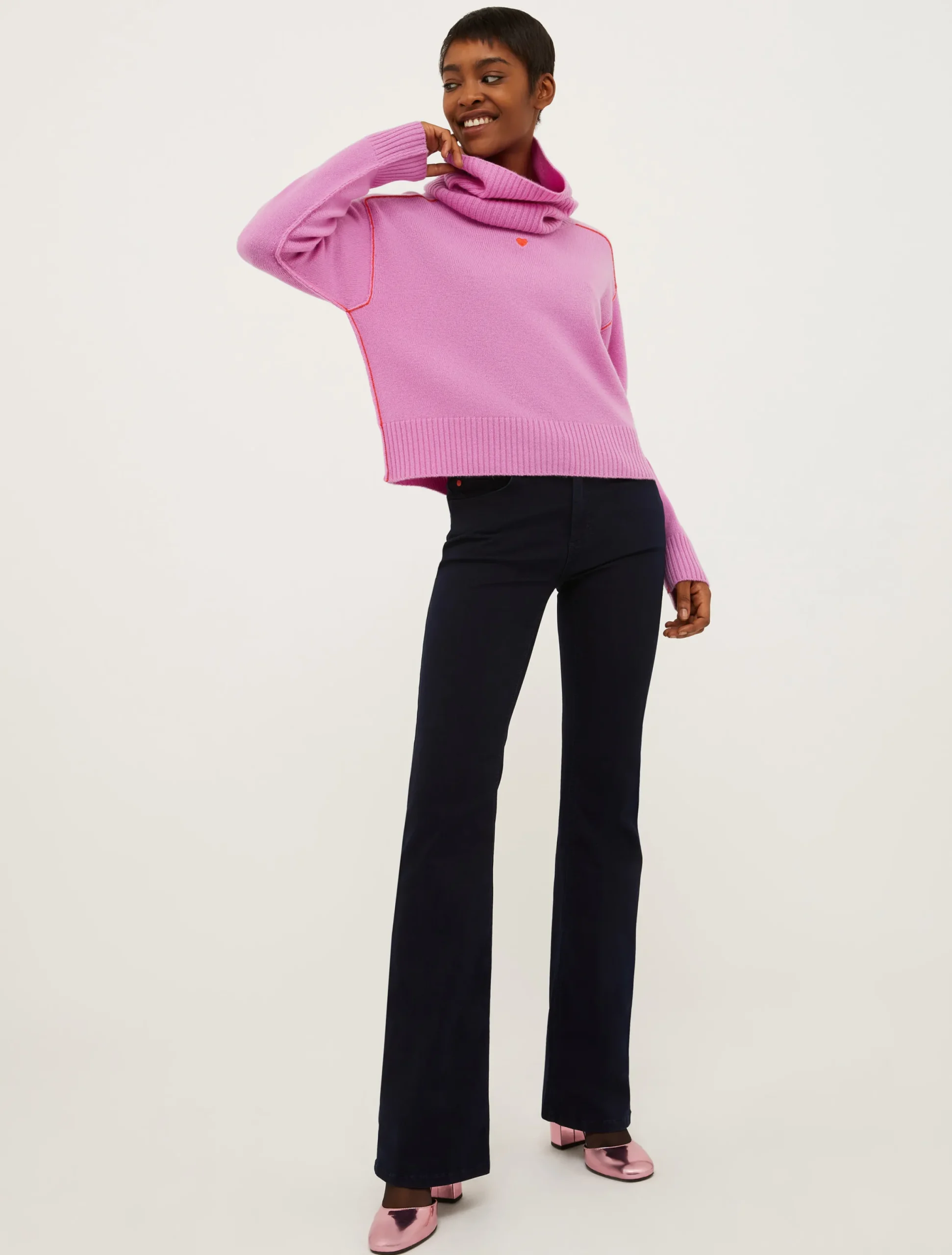 Heart-embroidered cashmere jumper