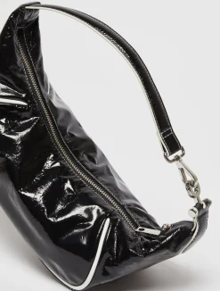 Hug patent-leather bag