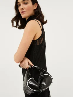 Hug patent-leather bag
