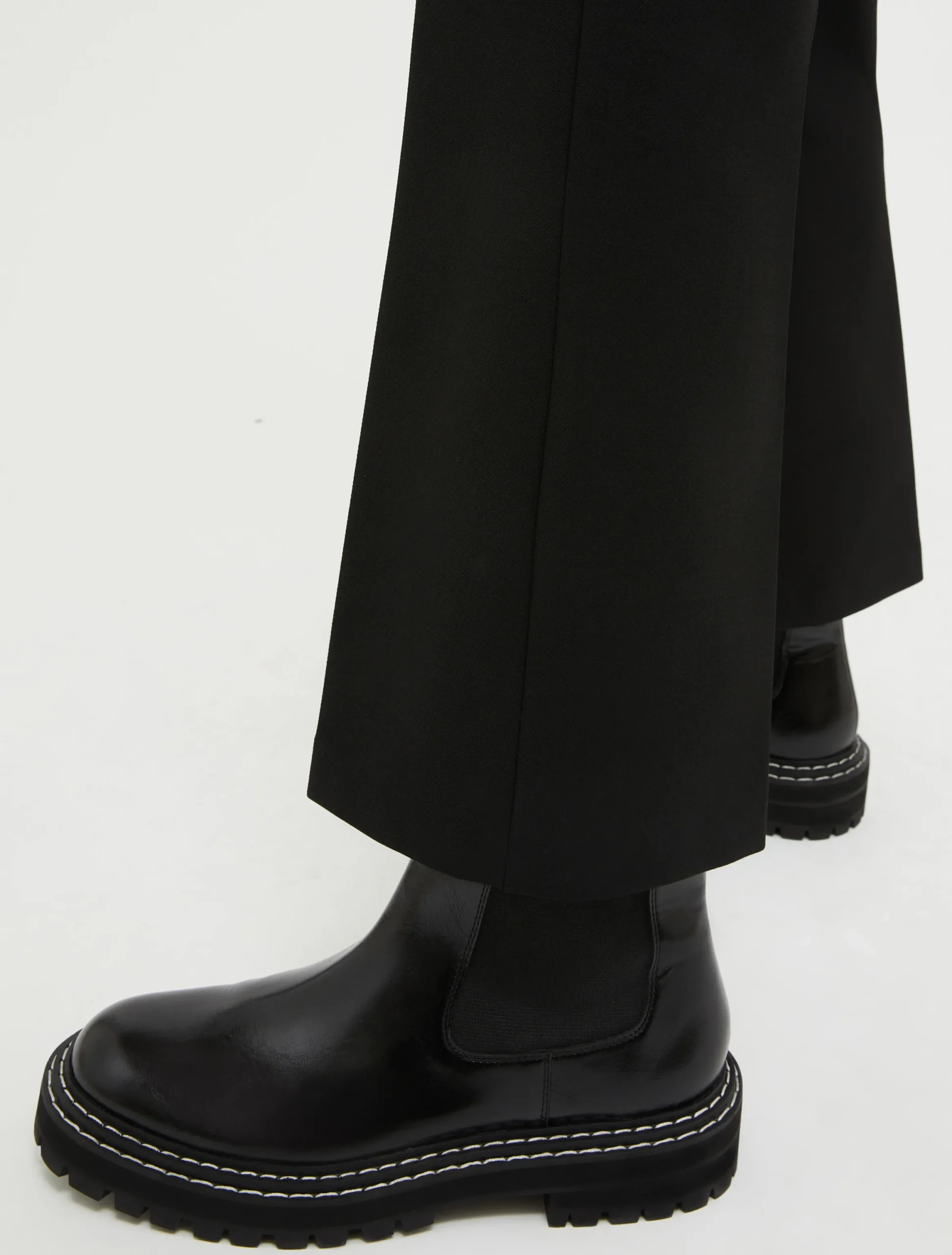 Kick-flare stretch trousers
