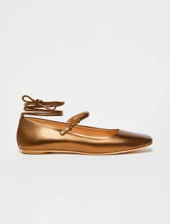 Laminated leather ballet flats