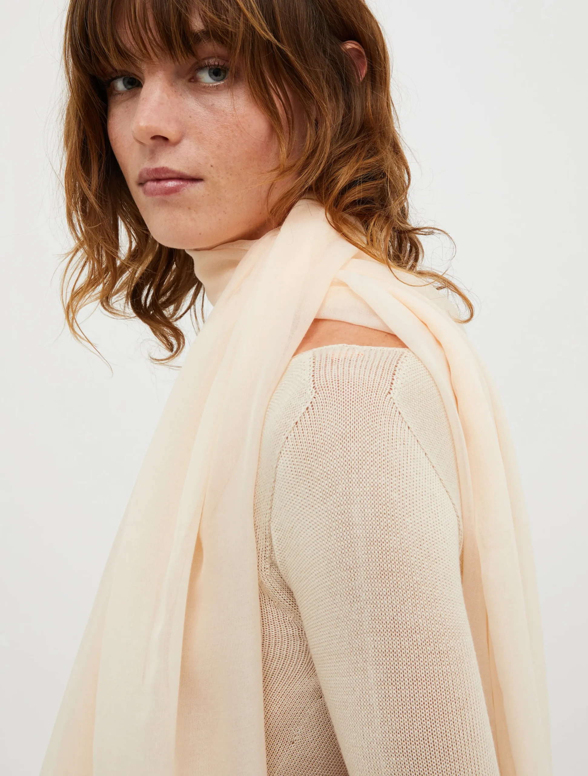Large voile scarf