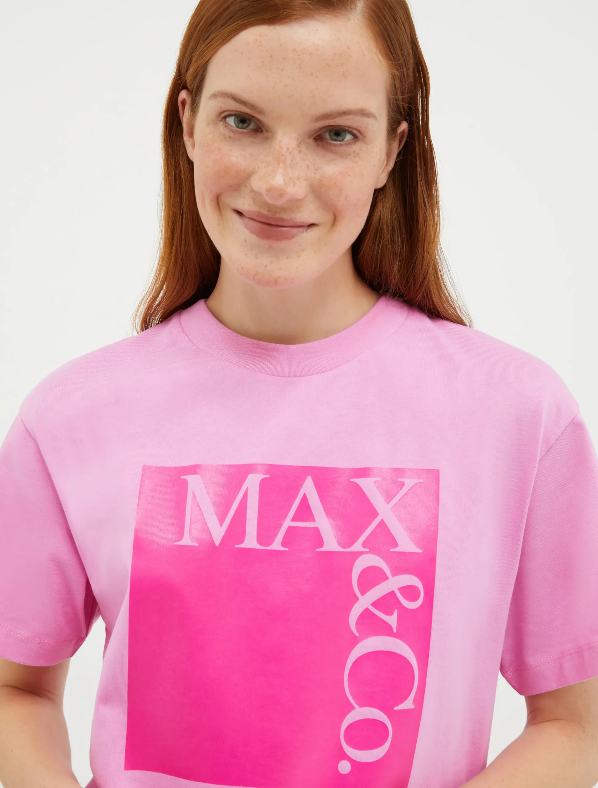 Logo-print T-shirt