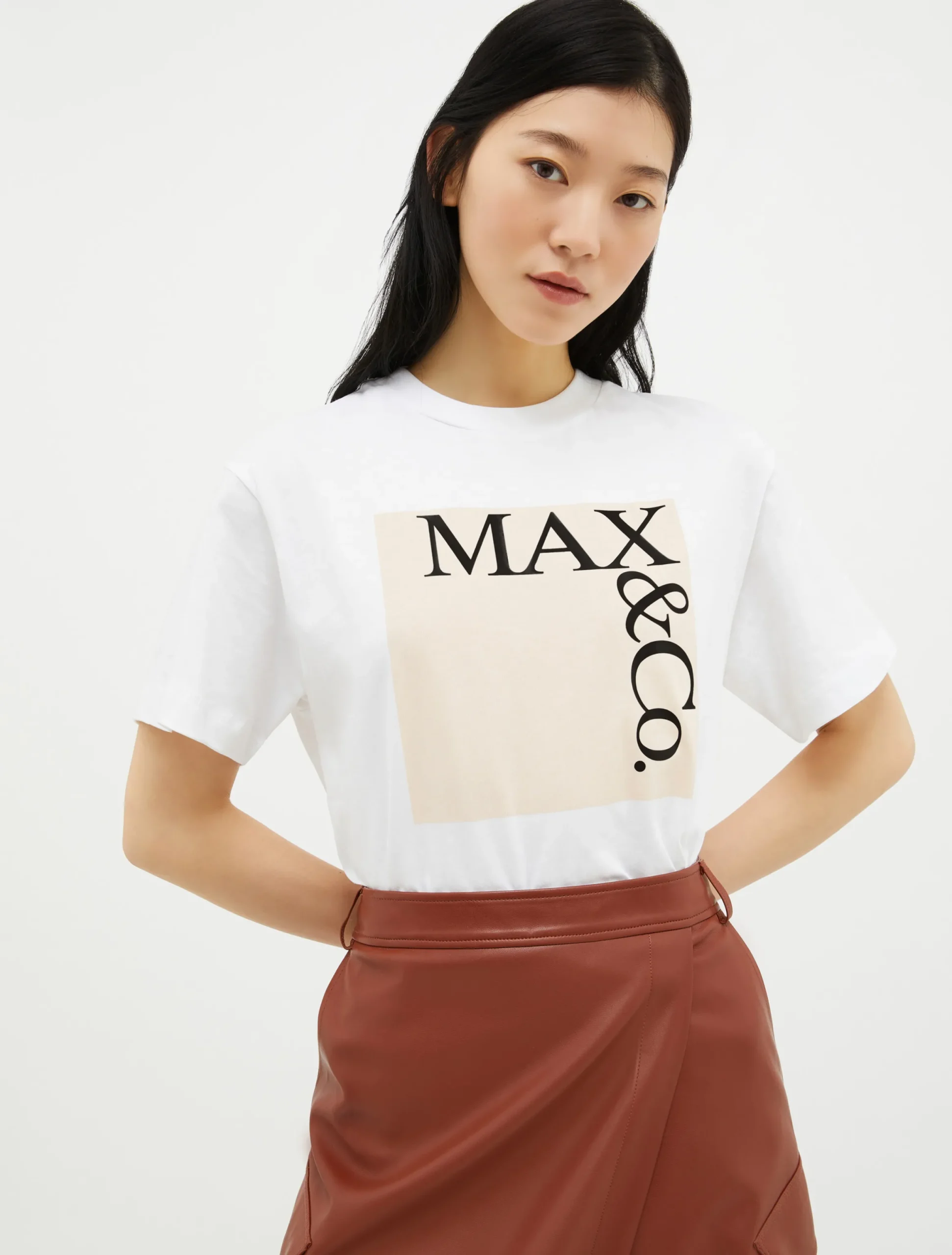 Logo-print T-shirt