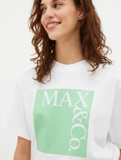 Logo-print T-shirt
