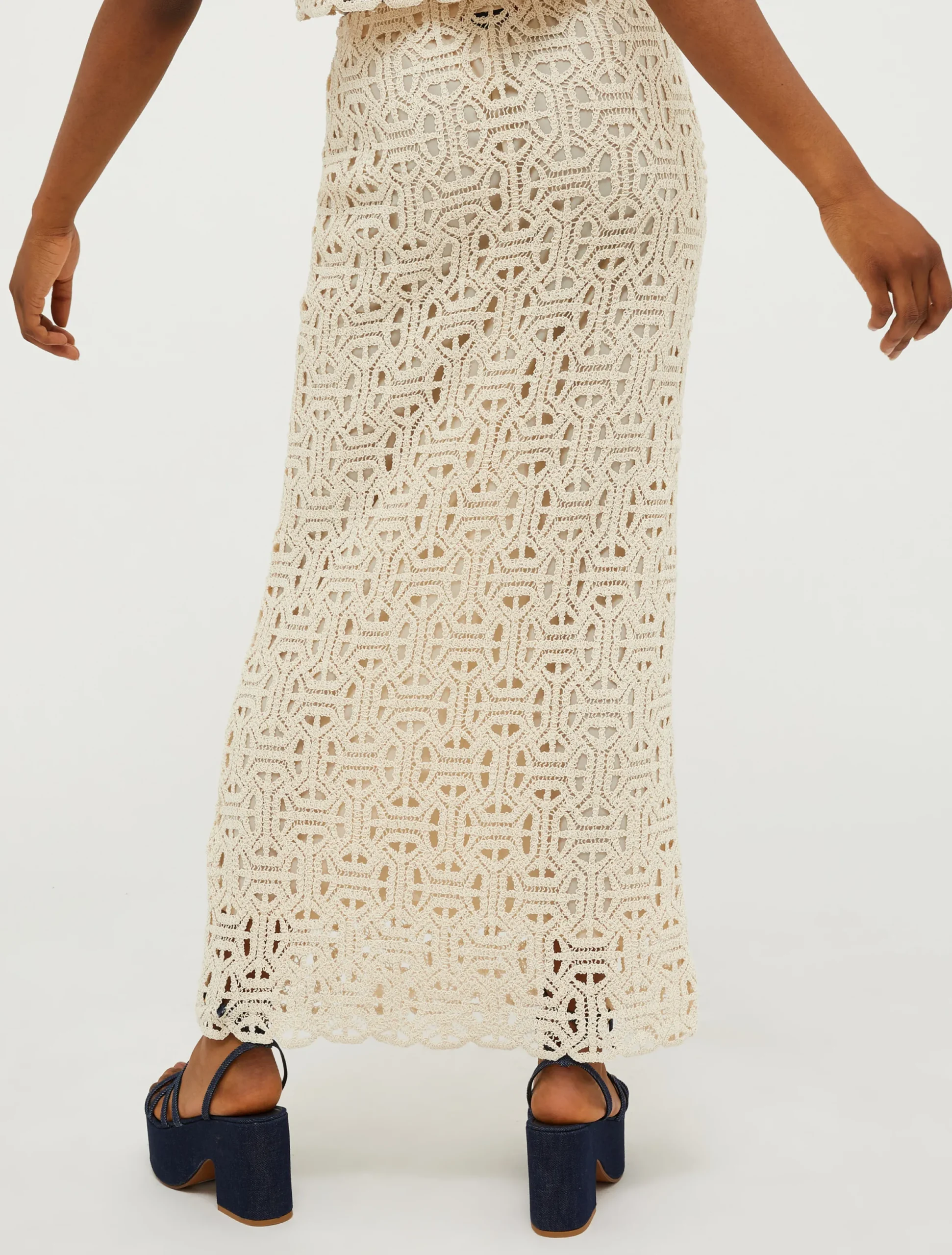 Macramé jersey long skirt