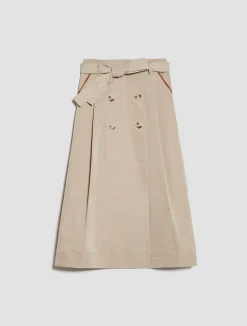 Midi-length corolla skirt from technical fabric