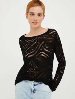 Open-knit patterned jumper