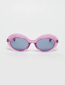 Oval butterfly sunglasses
