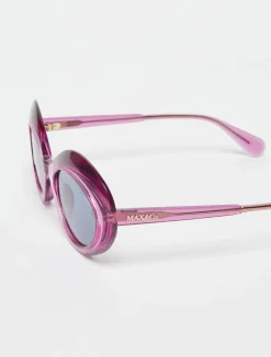 Oval butterfly sunglasses