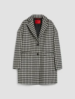 Oversized houndstooth coat
