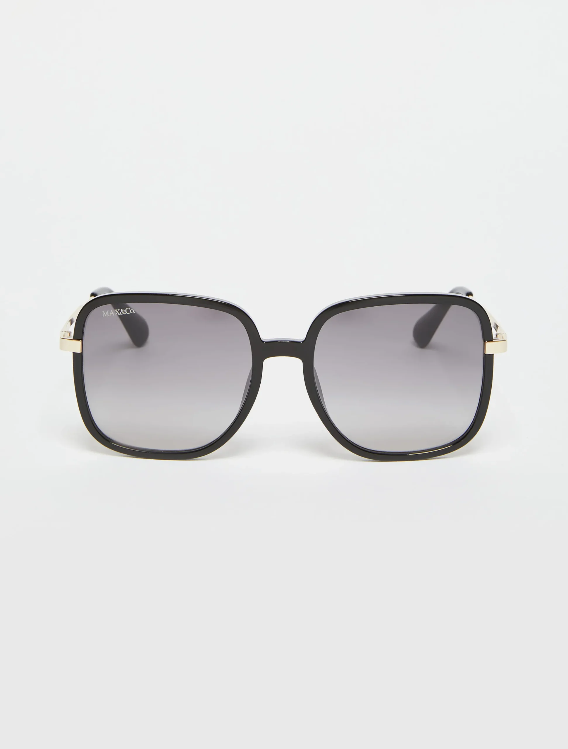 Oversized square sunglasses