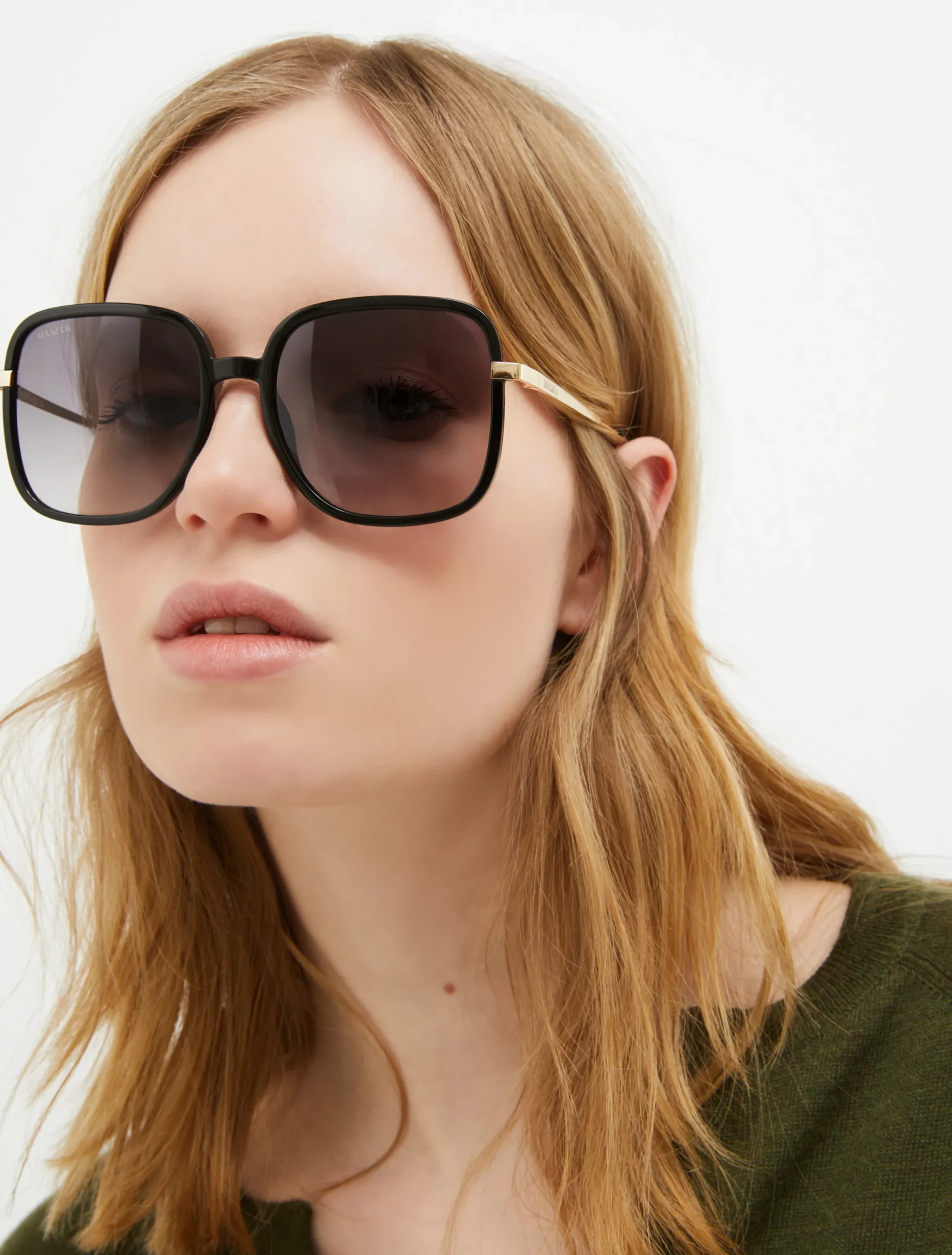 Oversized square sunglasses