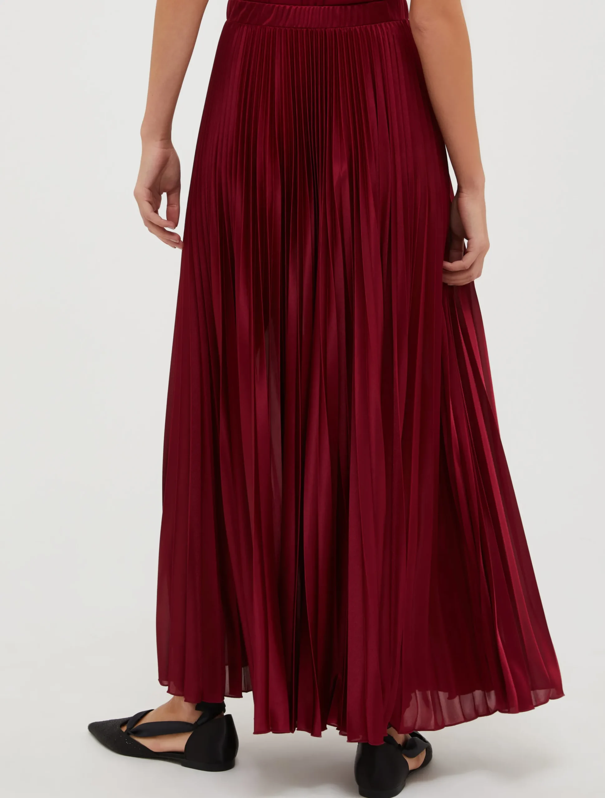 Pleated jersey skirt