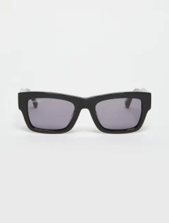Rectangular acetate glasses