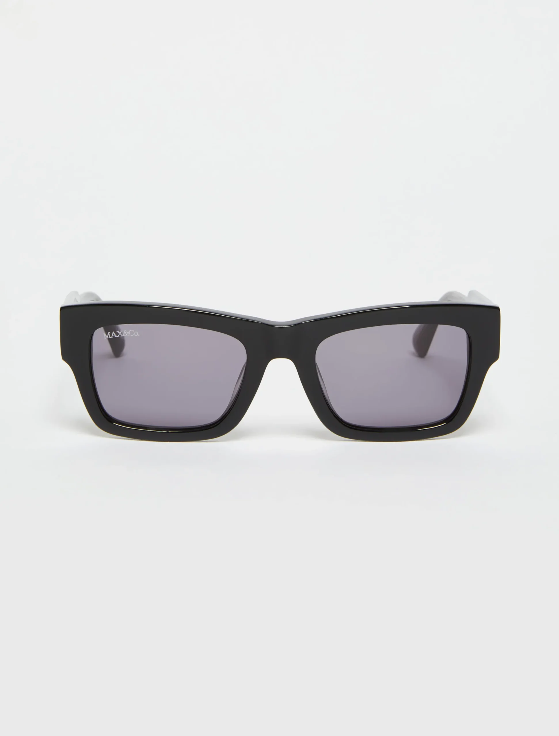 Rectangular acetate glasses