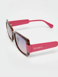 Rectangular two-toned glasses