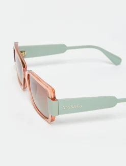 Rectangular two-toned glasses