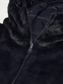 Reversible hood collar