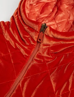 Reversible hooded collar
