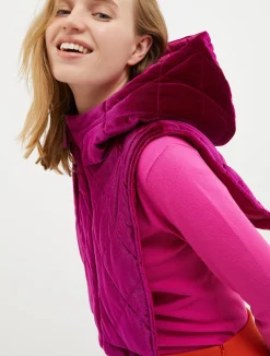 Reversible hooded collar