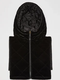 Reversible hooded collar