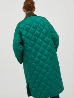 Reversible quilted coat