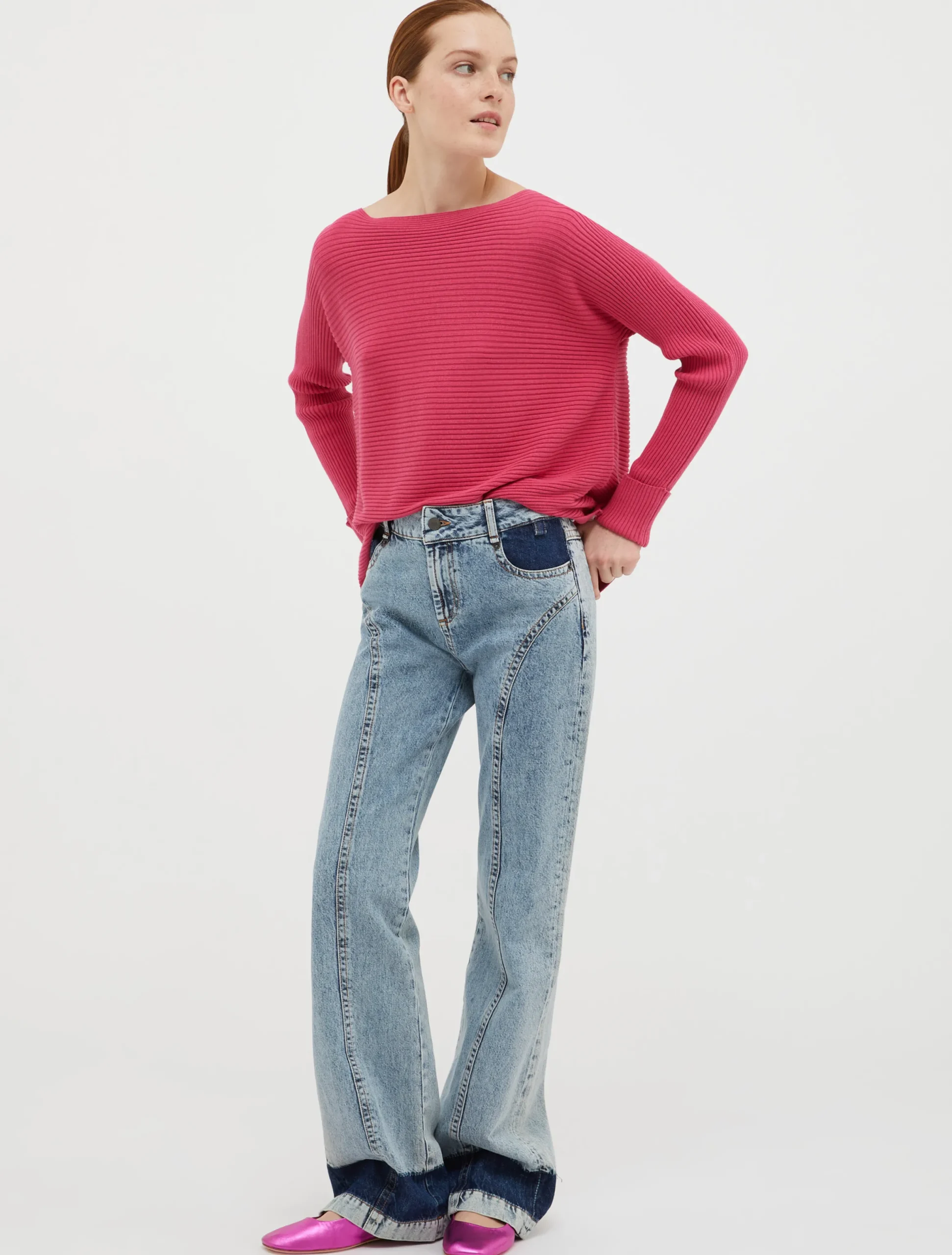 Ribbed knitted jumper