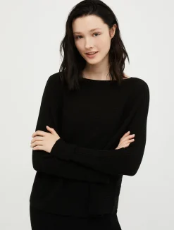 Ribbed knitted jumper