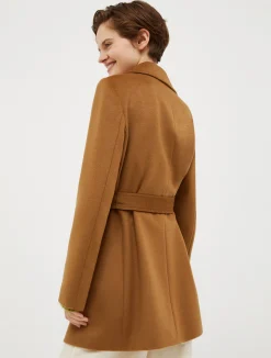 Shortrun wool coat