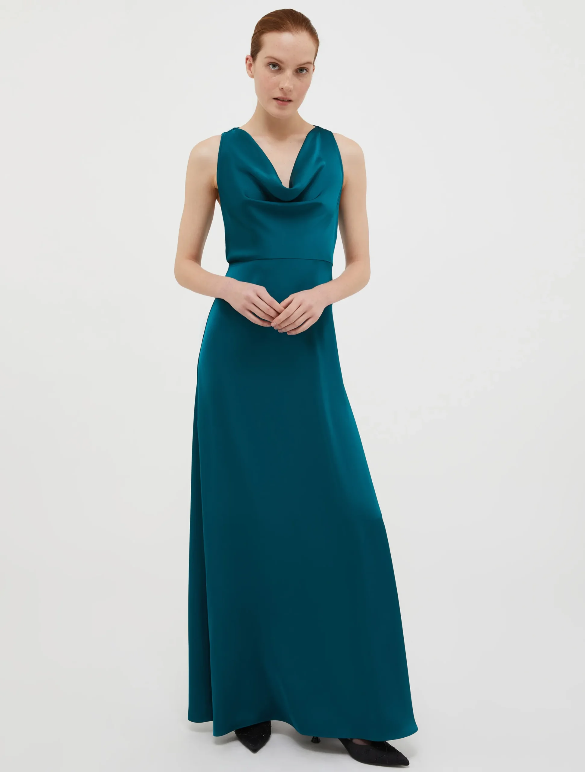 Sleeveless satin maxi dress