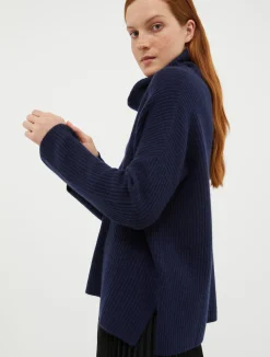 Turtleneck cashmere pullover