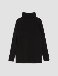 Turtleneck fisherman’s pullover